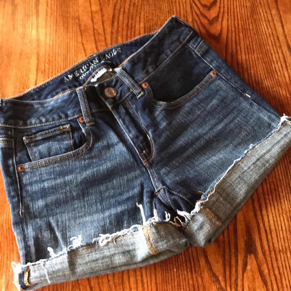 American Eagle Denim Midi Shorts Super Stretch.